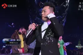 《野狼Disco》来左边跟我一起画个龙，在你右边画一道彩虹