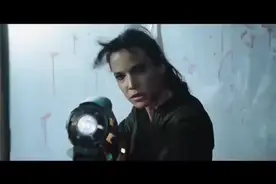 这个美女太勇敢了视频封面