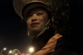 支付宝的额度不够用申请的信用卡竟然下来了可是车坏了推着回去吧视频封面