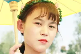 谁能把这世界看透，谁又能把时光挽留，你为什么不陪我，走到最后视频封面