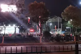 晚饭后徒步锻炼3公里，一路街景无限好，看无锡人的普通生活视频封面