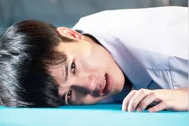 小伙死了一整天后复活，但却失忆了，他必须找出杀死自己的凶手视频封面