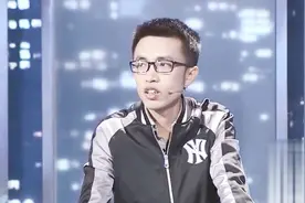 男子想与女友逛街遭拒，隔天女友却找异性朋友去，男子：接受不了视频封面