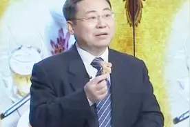 中医护胃小妙招，胃凉的人用干姜，跑肚的人用它最合适