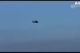 直升机也可以翻筋斗吗？看看我国武直十怎么做？视频封面