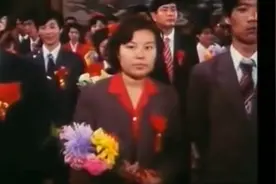 老影像：80年代单身男女这样脱单，大数据配对与集体婚礼（1986）视频封面