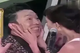 众人调侃林志玲，提起言承旭，林志玲眼泛泪花视频封面