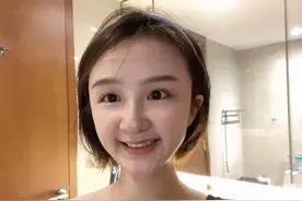 日本妹子不用定妆喷雾 是这么定妆的 简单四步走