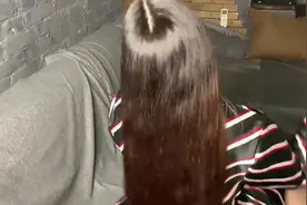 美女都喜欢留长发，又长又直，增加了很多气质视频封面