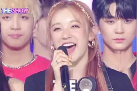 (G)I-DLE新歌首获打歌一位！宋雨琦用中国话答谢，引粉丝尖叫