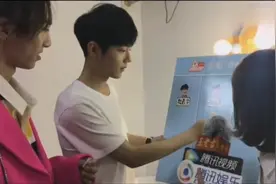 【X玖时期的采访】站在角落安安静静的，也无法掩盖肖战的颜值视频封面