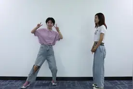 你比划我猜词的游戏，让人笑掉大牙！