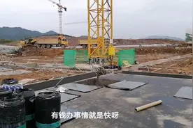 挖机哥现场当起监工，看看老板有没有偷工减料，发现了什么？视频封面