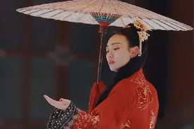 越南翻唱歌曲《广寒宫》，抖音上热门的一首古风歌曲