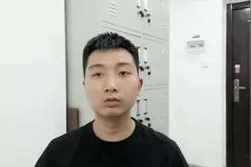 原来是这样，咋起这么早，快回屋再睡会儿，中午给你炖肉吃