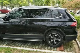 三厢轿车(suvmpv)改床车房车龙爷自驾游之31途观L PHEV后座很平