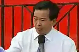 演讲《让生命充满爱》 没看完就泪奔了