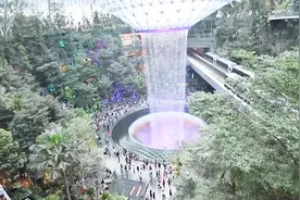全球误机率最高的机场，只因为太好玩，游客也是越来越多视频封面