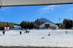 今天到富士山脚下滑雪