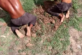 兄弟二人修建地下秘密庇护所，夏天乘凉避暑，让人羡慕的生活