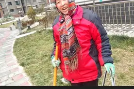 农村阿姨在小区当清洁工，告诉大家实际收入，大家觉得工资咋样？