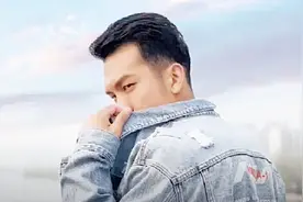 男生旅游这么拍  想不帅都不行！