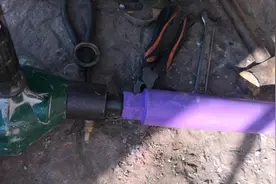 工地上送来一个水钻说漏水，给大家讲一下维修的方法