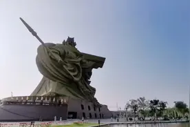 荆州关公义园，世界第一的关公雕像，馆藏丰富的关公博物馆。视频封面