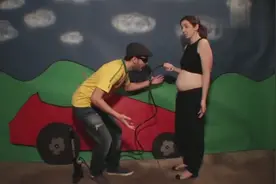 孕妈用动画的方式见证孕肚变化，满满的都是戏！