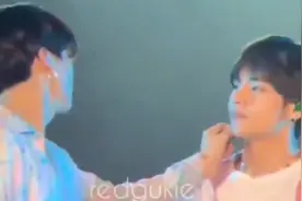 【正泰】看众目睽睽之下，田柾国怎样调戏金泰亨~视频封面