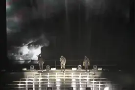 《金钟国和孩子们组合》 钟国,Gary,HAHA同台飙舞