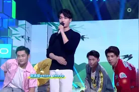 艺兴王宝强改编《过去了》太洗脑了，听完又再听，忘不了的魔性