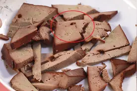 猪肝上为什么有很多“小孔”？幸亏清楚的及时，叮嘱家人长长记性视频封面