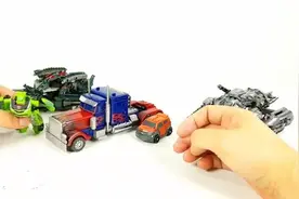 变形金刚威震天变形视频封面