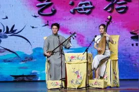 ￼
￼
豆瓣App
记录你的书影音生活


莺莺操琴------评弹视频封面