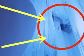 水冻成大冰块需要多久，看了制冰厂才知道，真是出乎意料！视频封面