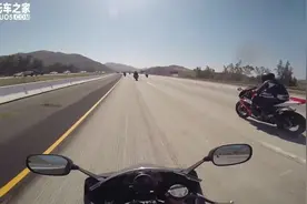 四缸重机车高速公路集结飙车，这些摩托车队有点不文明视频封面