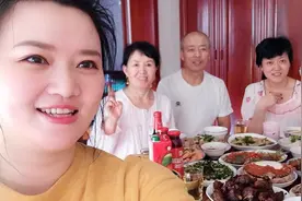 东北小莉家的年夜饭，12个菜代表12个月份都有含义，你学会了吗？视频封面