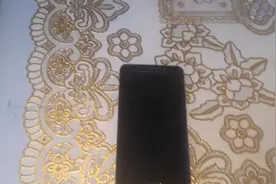 华为Mate9保时捷定制版本，6加256G的，当年的高端局，现在一折。视频封面