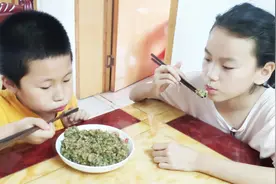 饭店的绿豆泥原来不只是绿豆，还要加糯米，绿豆与糯米的比例是