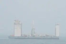 我国成世界上唯二拥有海上火箭发射技术的国家，海上发射十分方便视频封面