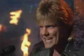 欢喜哥在Modern Talking解散后组建的Blue System-Under My Skin视频封面