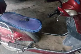 实拍:电动车防盗器你会拆除吗？看师傅怎样操作。视频封面