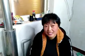 教大家剥花生，剥的快，指头还不疼视频封面