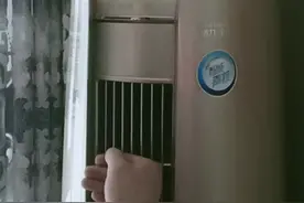 这样的格力金贝家用空调制冷制热异响正常吗？视频封面