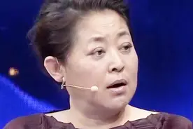 六旬父母寻子9年沦为乞丐，儿子攀上豪门成金龟婿，开门倪萍看愣视频封面