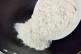 一碗面粉，倒入锅中炒一炒，一周的早餐都出来了，暖胃消食视频封面