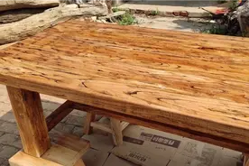 茶桌底子好，最好喷清漆，好比美女的底子好，最好化淡妆视频封面