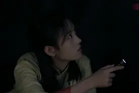 美女故意被关禁闭，原来是这样，里面果然另有玄机