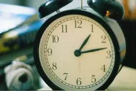 【人生模拟器】如果人生重来  你会更精彩吗？视频封面